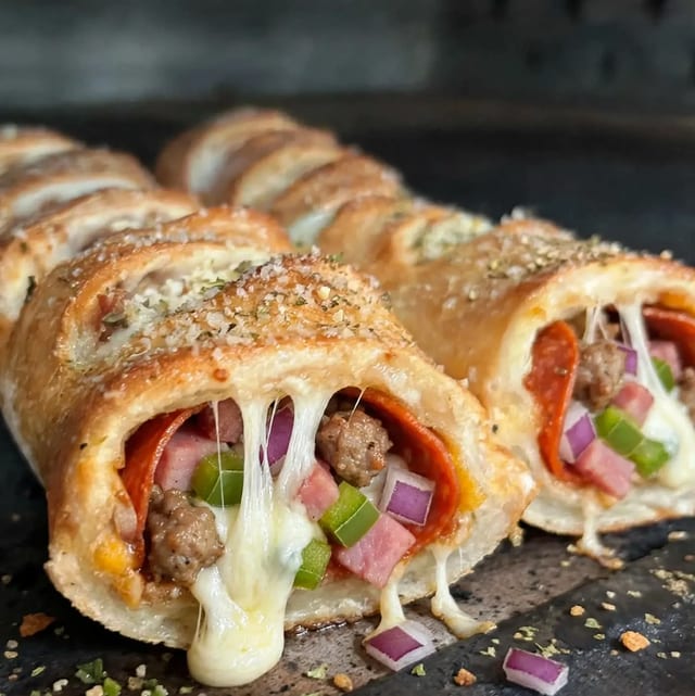 Deluxe Stromboli.
