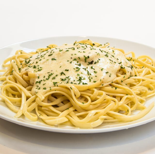 Fettuccine Alfredo.