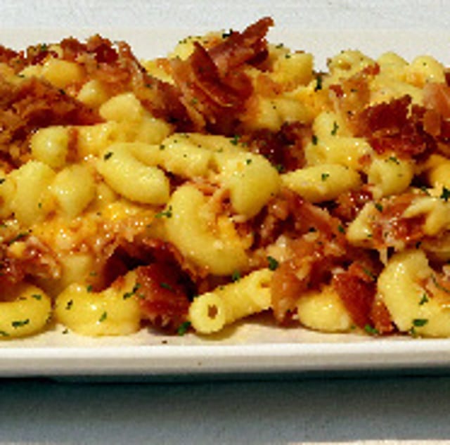 Bacon Mac & Cheese.