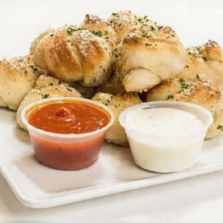 Delicious Garlic Knots